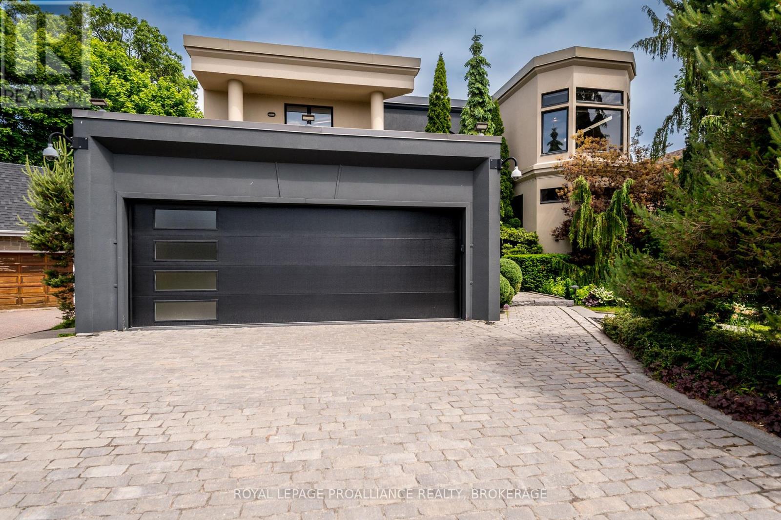 3 Authors Lane, Kingston, Ontario  K7M 7W7 - Photo 4 - X12666302