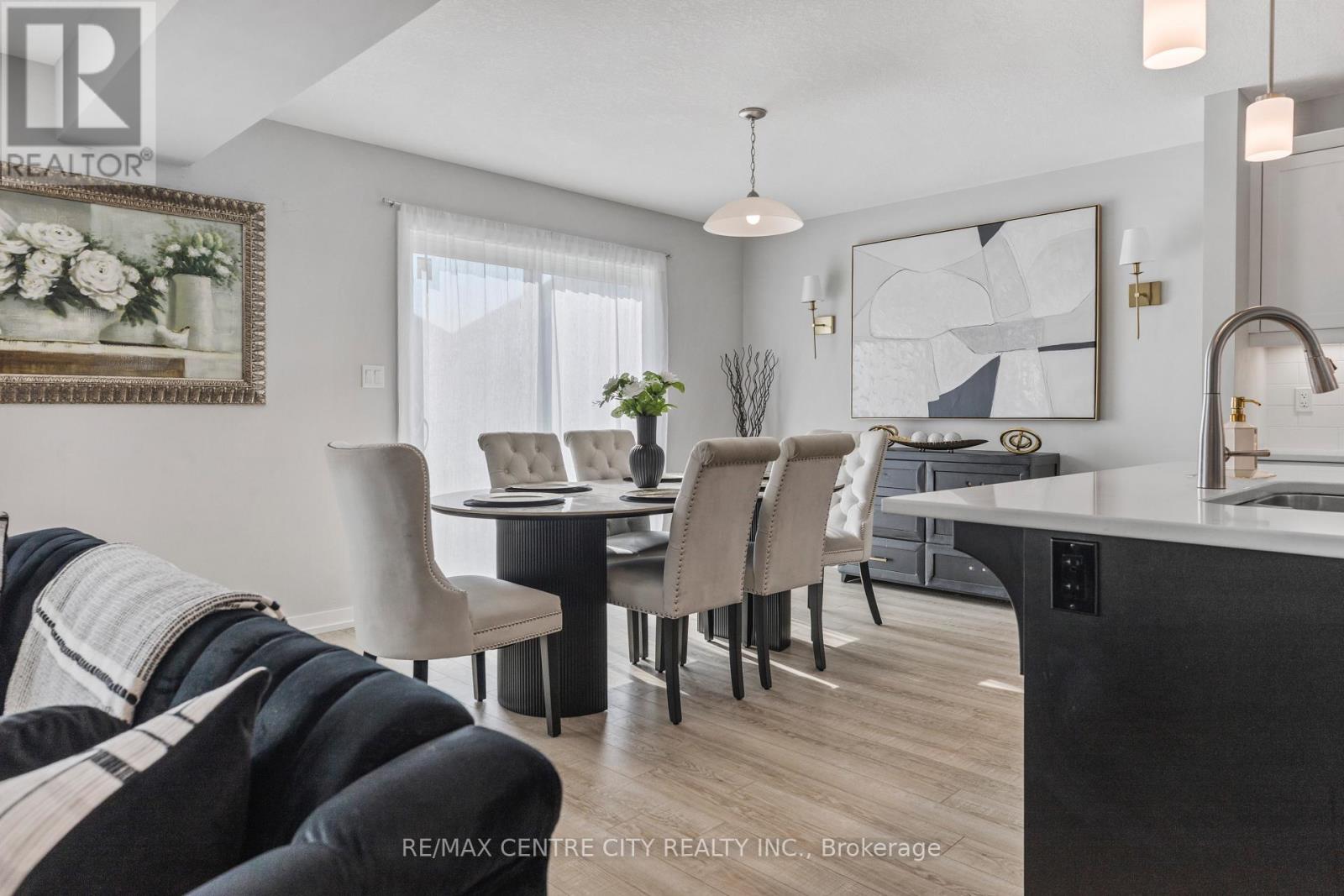 93 Benjamin Parkway, St. Thomas, Ontario  N5R 0M4 - Photo 14 - X12666326