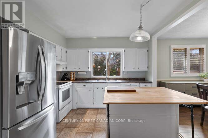 349 Highview Crescent, London South, Ontario  N6J 4E2 - Photo 15 - X12666422