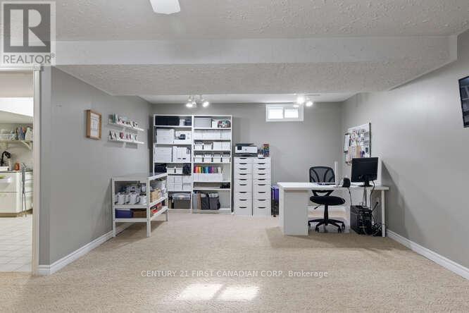 349 Highview Crescent, London South, Ontario  N6J 4E2 - Photo 37 - X12666422