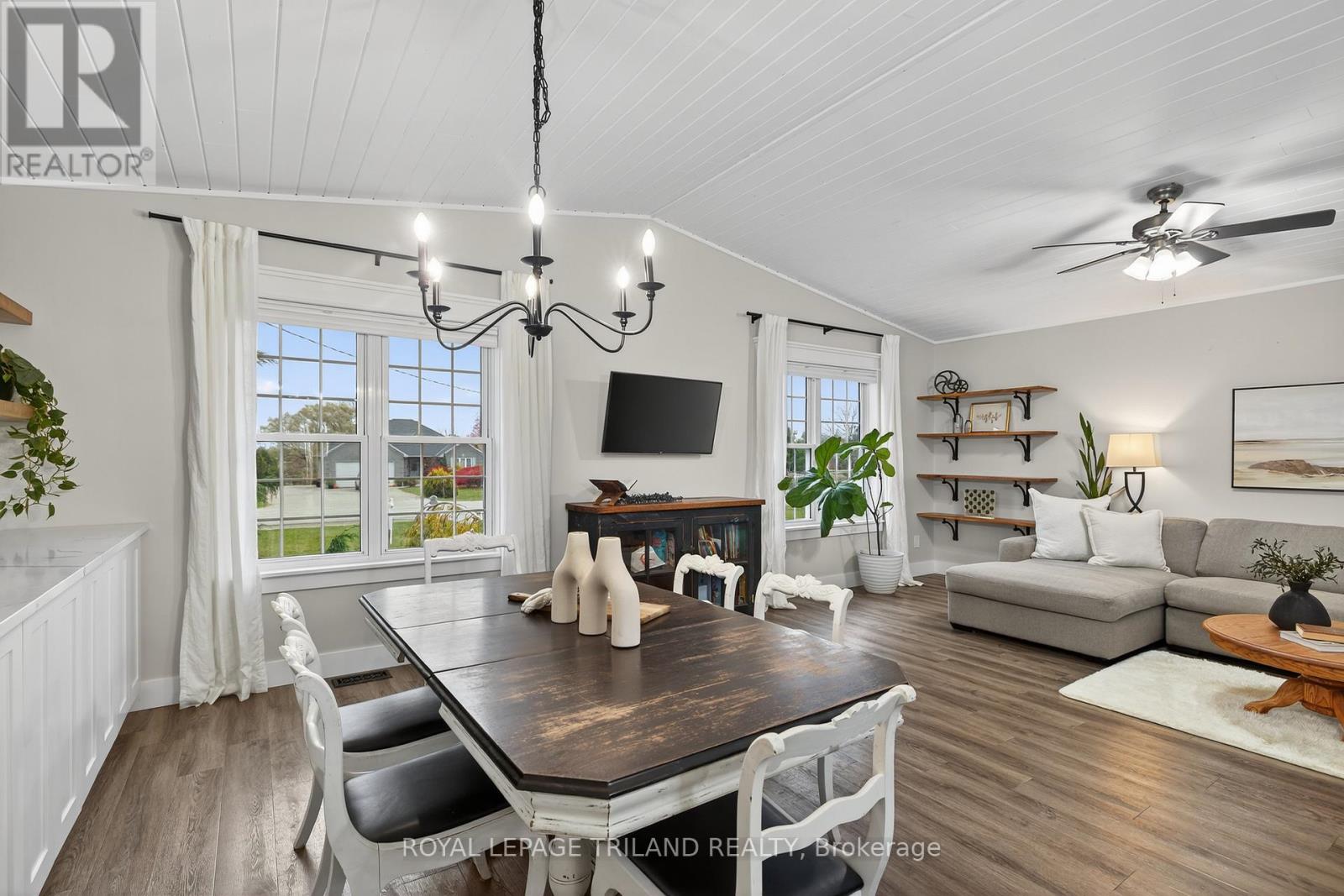 11565 Springfield Road, Malahide, Ontario  N5H 2R3 - Photo 7 - X12669512