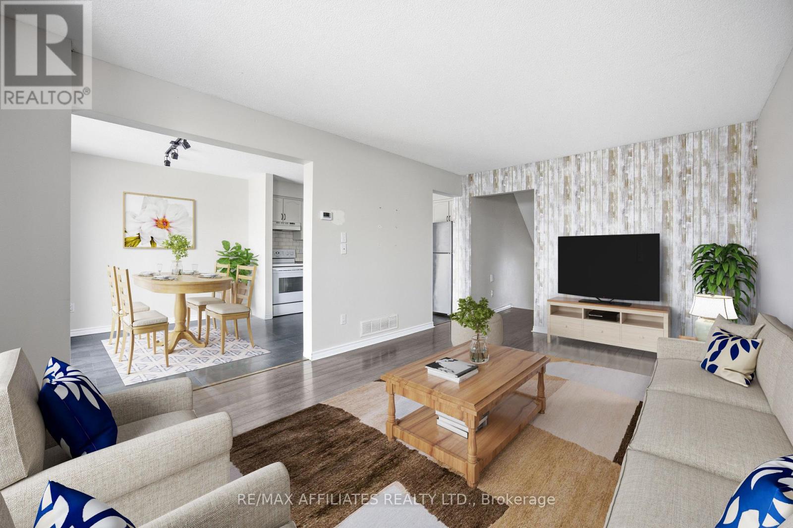 128 Dunham Street, Carleton Place, Ontario  K7C 4M8 - Photo 3 - X12669336