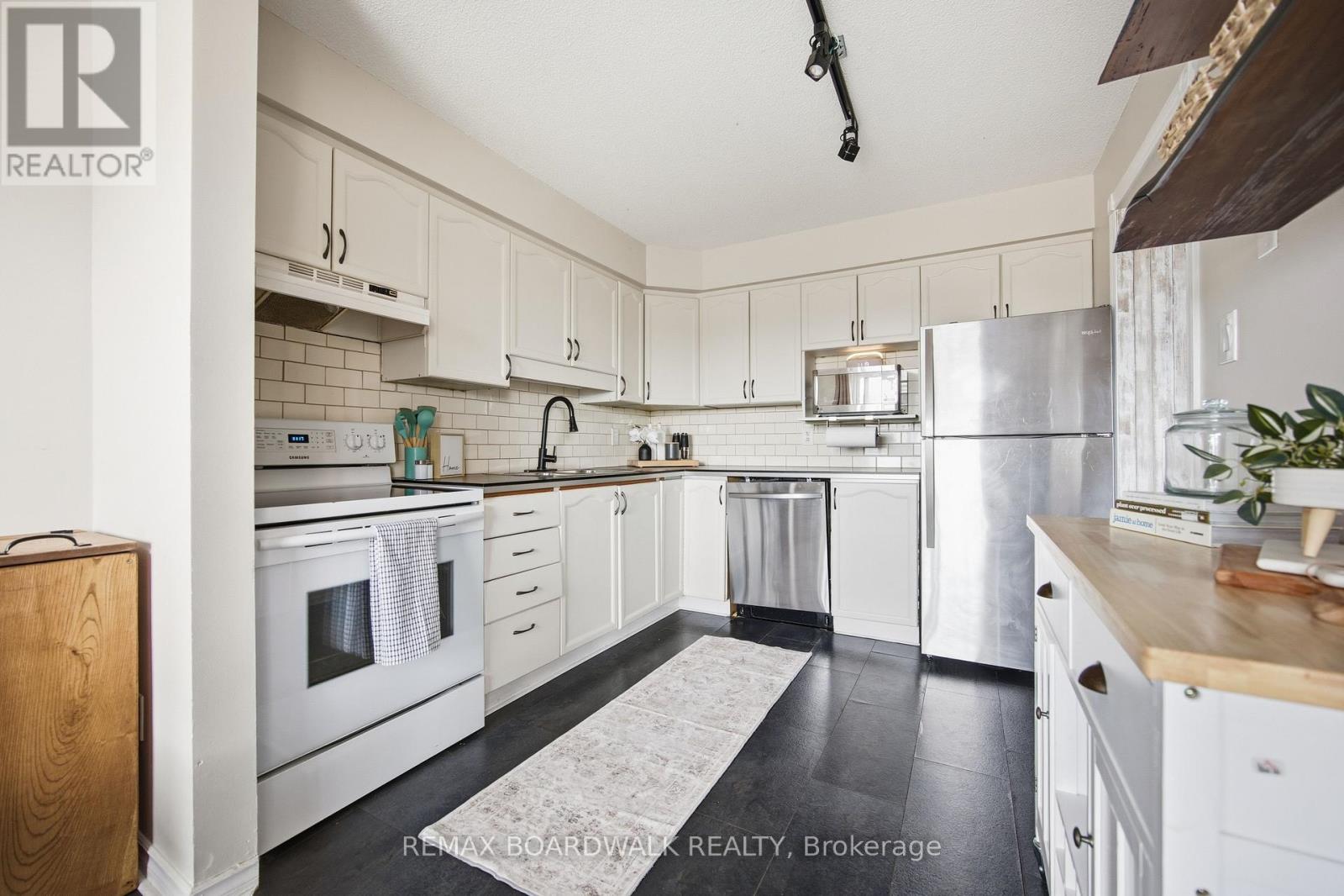 128 Dunham Street, Carleton Place, Ontario  K7C 4M8 - Photo 6 - X12669336