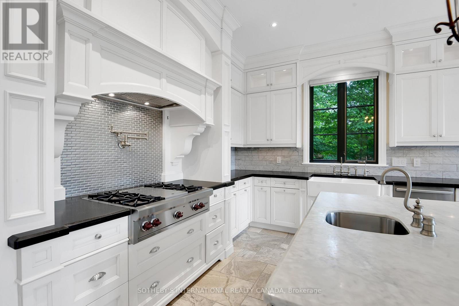 106 Lorlei Drive, Mcnab/braeside, Ontario  K0A 3L0 - Photo 14 - X12669356