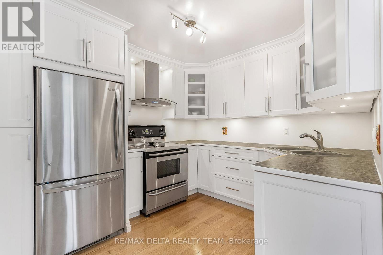 108 - 1765 Cabaret Lane, Ottawa, Ontario  K4A 2H3 - Photo 9 - X12669398