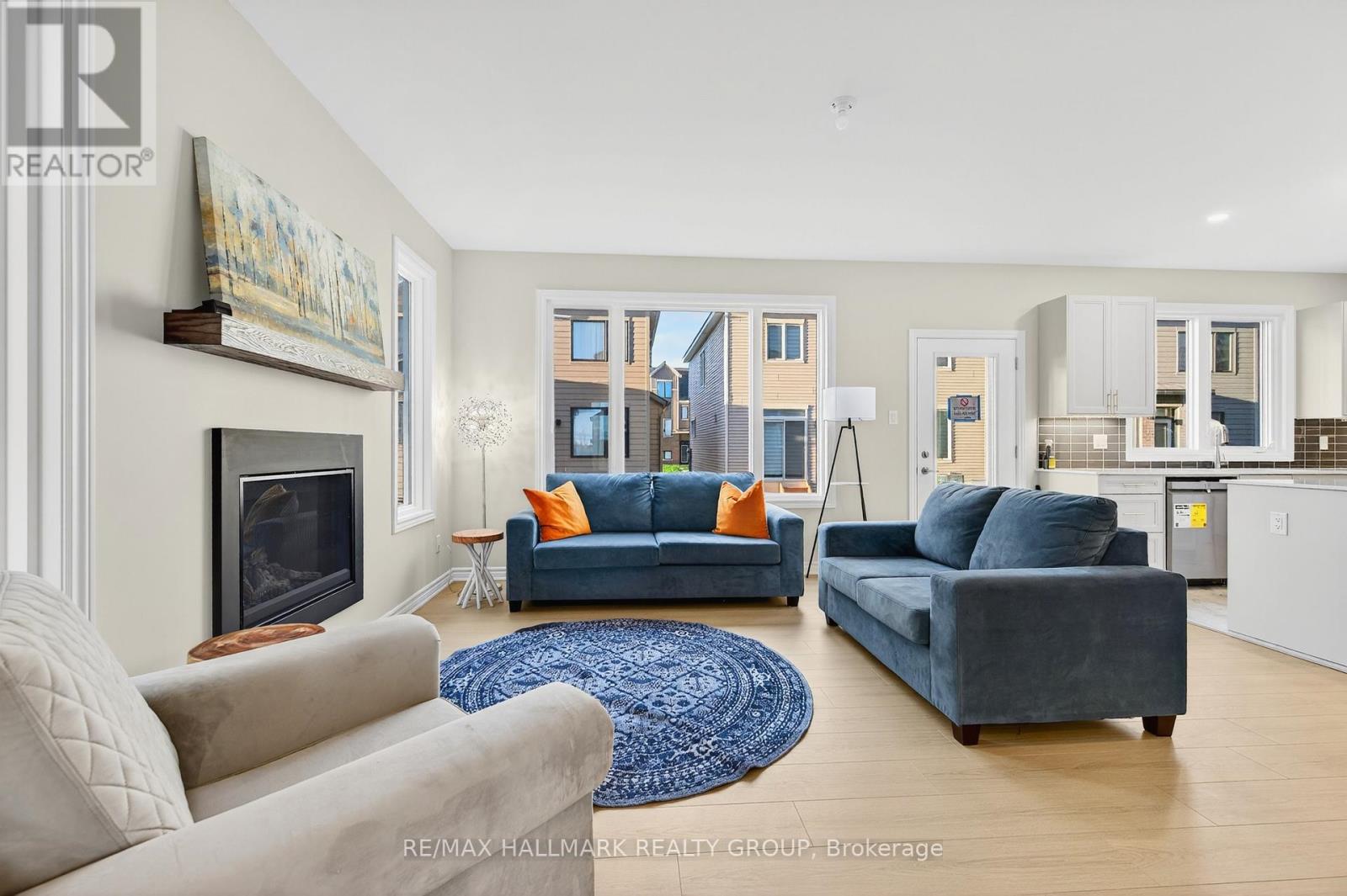 258 Sapling Grove, Ottawa, Ontario  K2J 7L9 - Photo 4 - X12669416