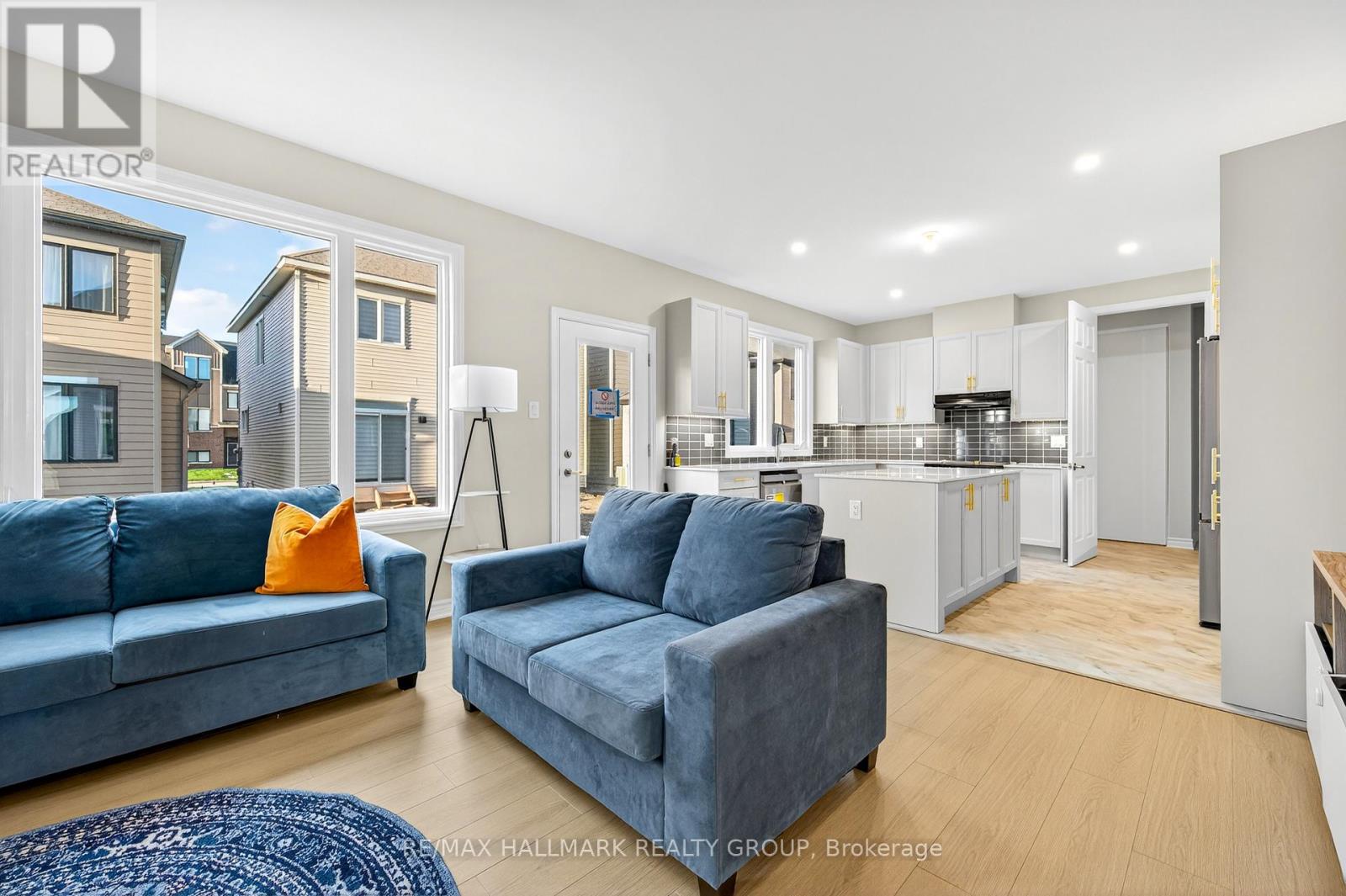 258 Sapling Grove, Ottawa, Ontario  K2J 7L9 - Photo 6 - X12669416