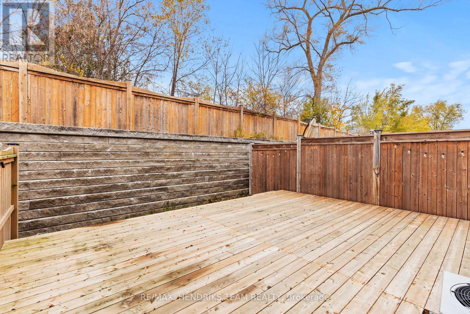 11 Dennis Drive, West Lincoln, Ontario  L0R 2A0 - Photo 40 - X12669338