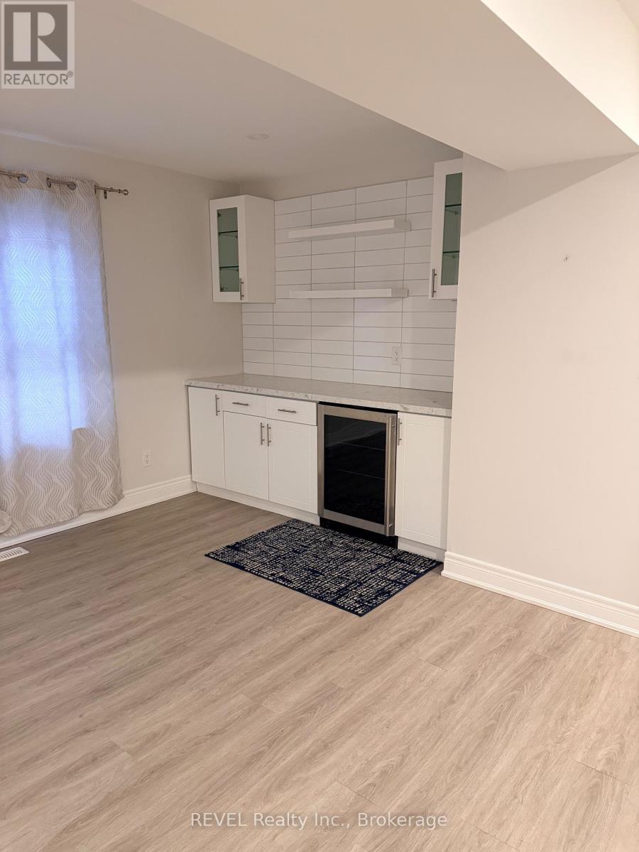 23 Hazel Street, St. Catharines, Ontario  L2T 1E2 - Photo 4 - X12669550