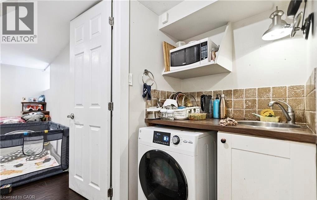 43 Eby Street S, Kitchener, Ontario  N2G 3K9 - Photo 20 - 40796361