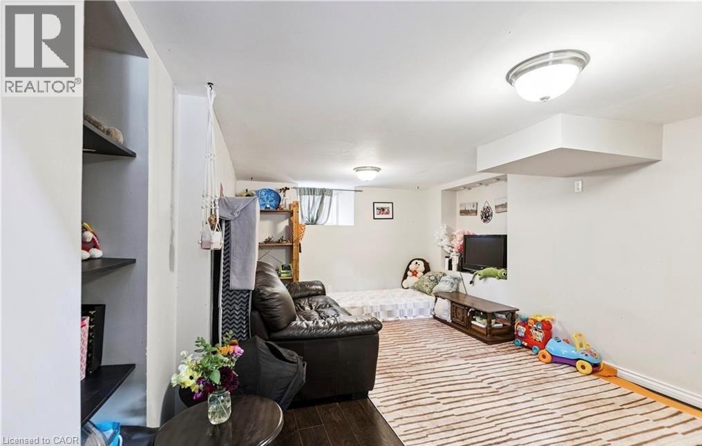 43 Eby Street S, Kitchener, Ontario  N2G 3K9 - Photo 24 - 40796361