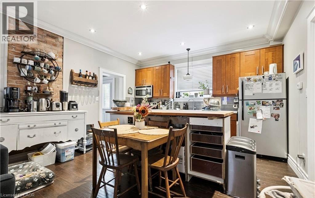 43 Eby Street S, Kitchener, Ontario  N2G 3K9 - Photo 5 - 40796361