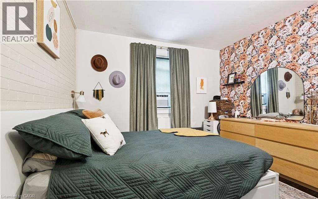 43 Eby Street S, Kitchener, Ontario  N2G 3K9 - Photo 9 - 40796361