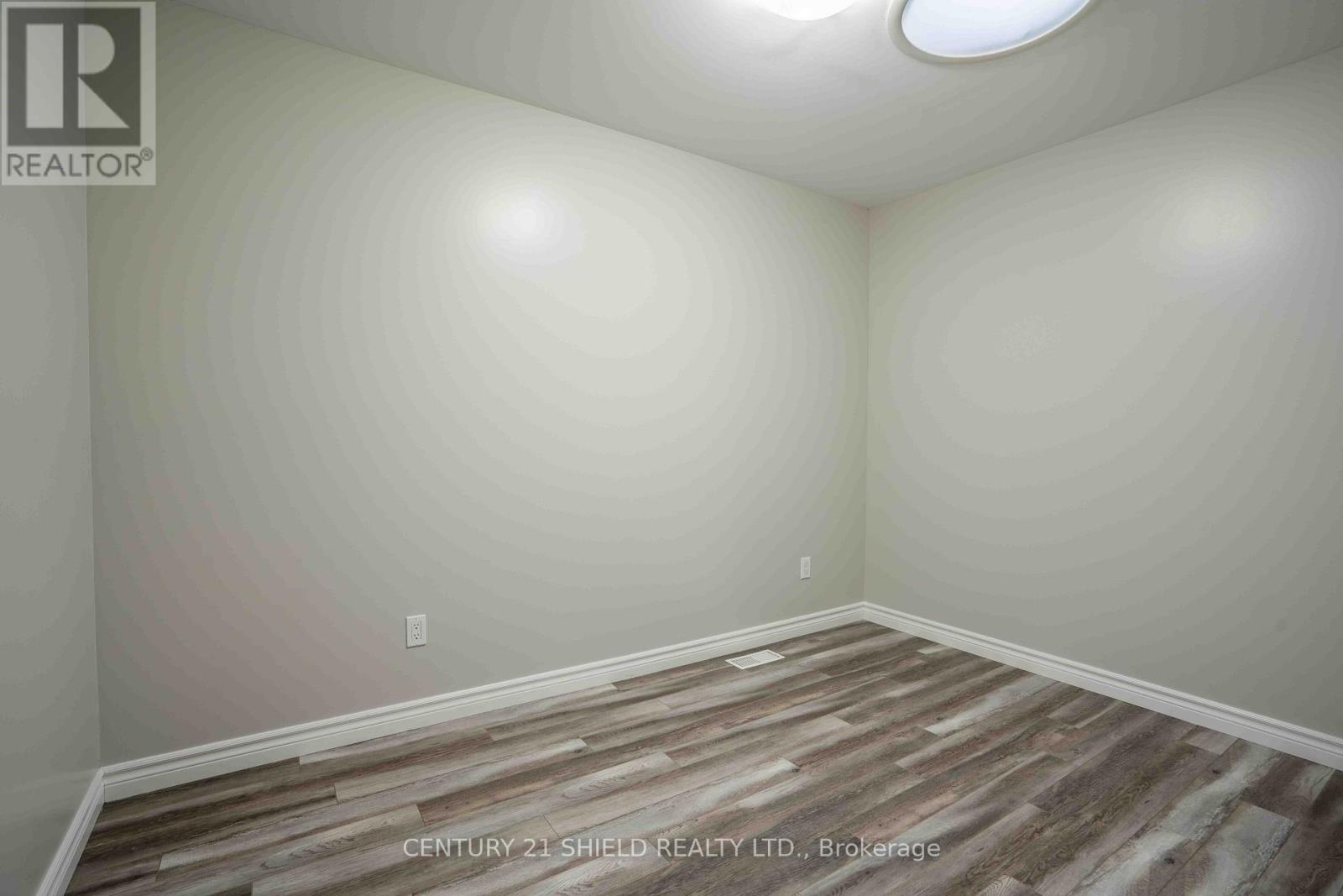 221 Third Street W, Cornwall, Ontario  K6J 0B6 - Photo 21 - X12669456