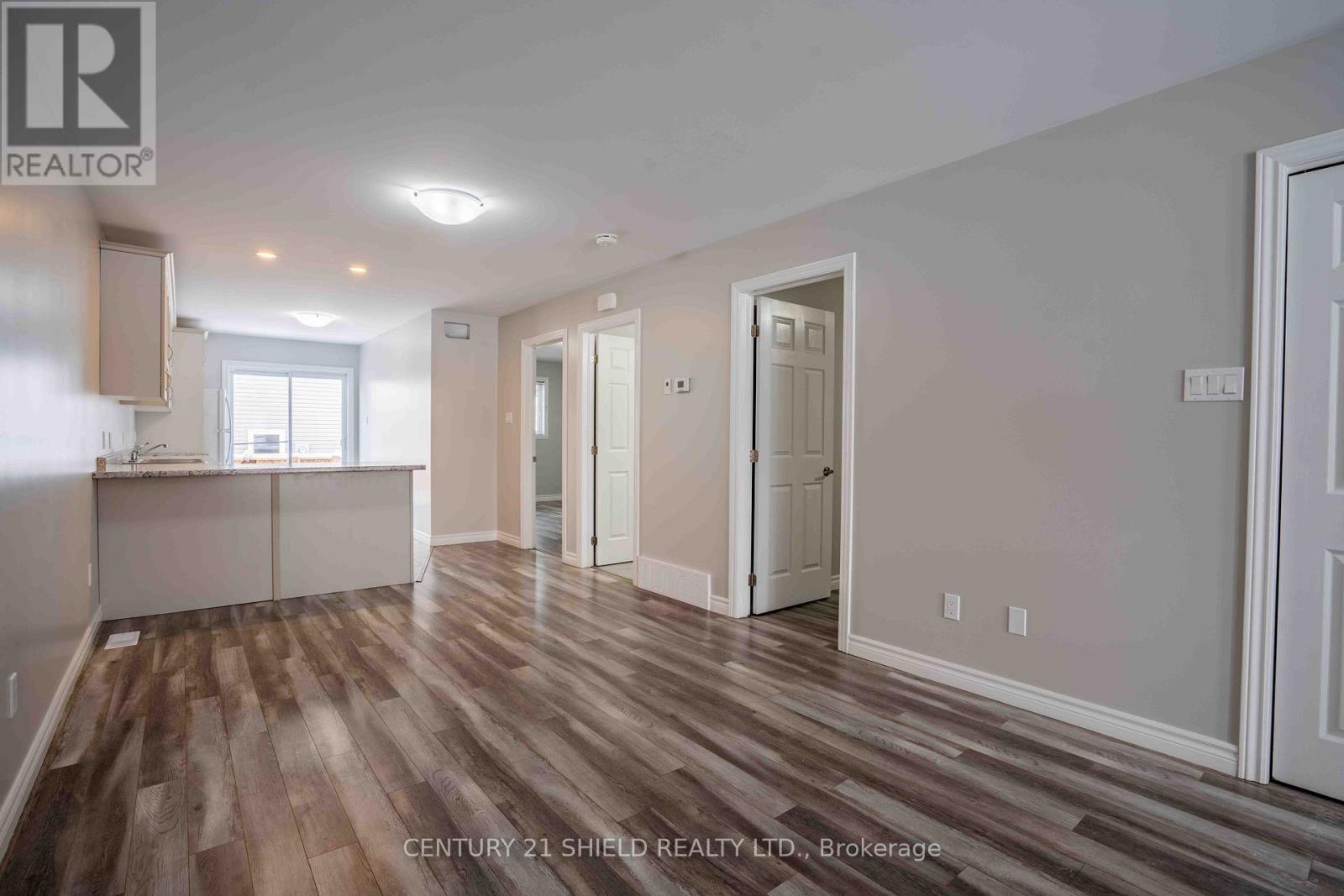 221 Third Street W, Cornwall, Ontario  K6J 0B6 - Photo 4 - X12669456