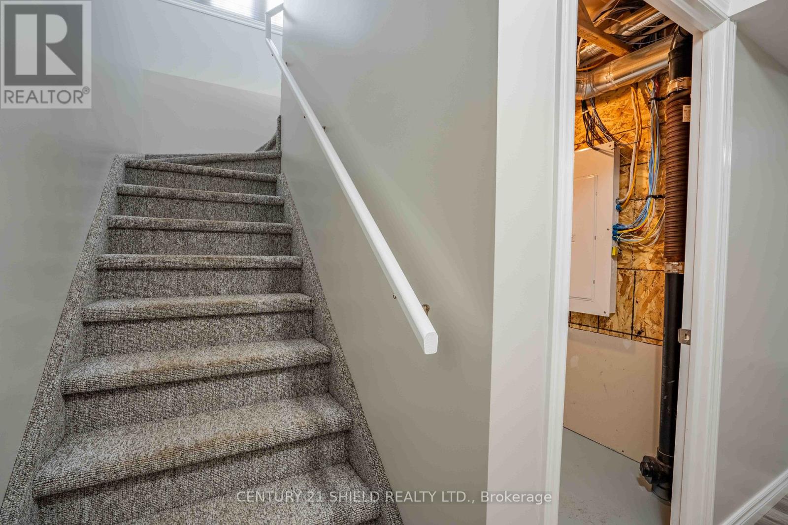 223 Third Street W, Cornwall, Ontario  K6J 0B6 - Photo 11 - X12669506