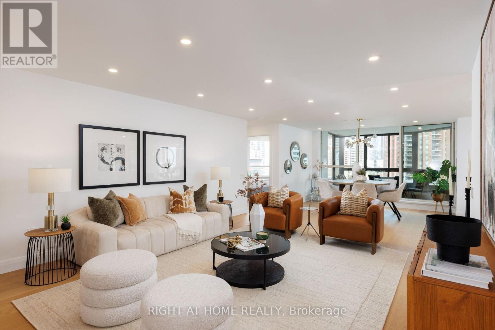 1403 - 130 Carlton Street E, Toronto, Ontario  M5A 4K3 - Photo 1 - C12669474