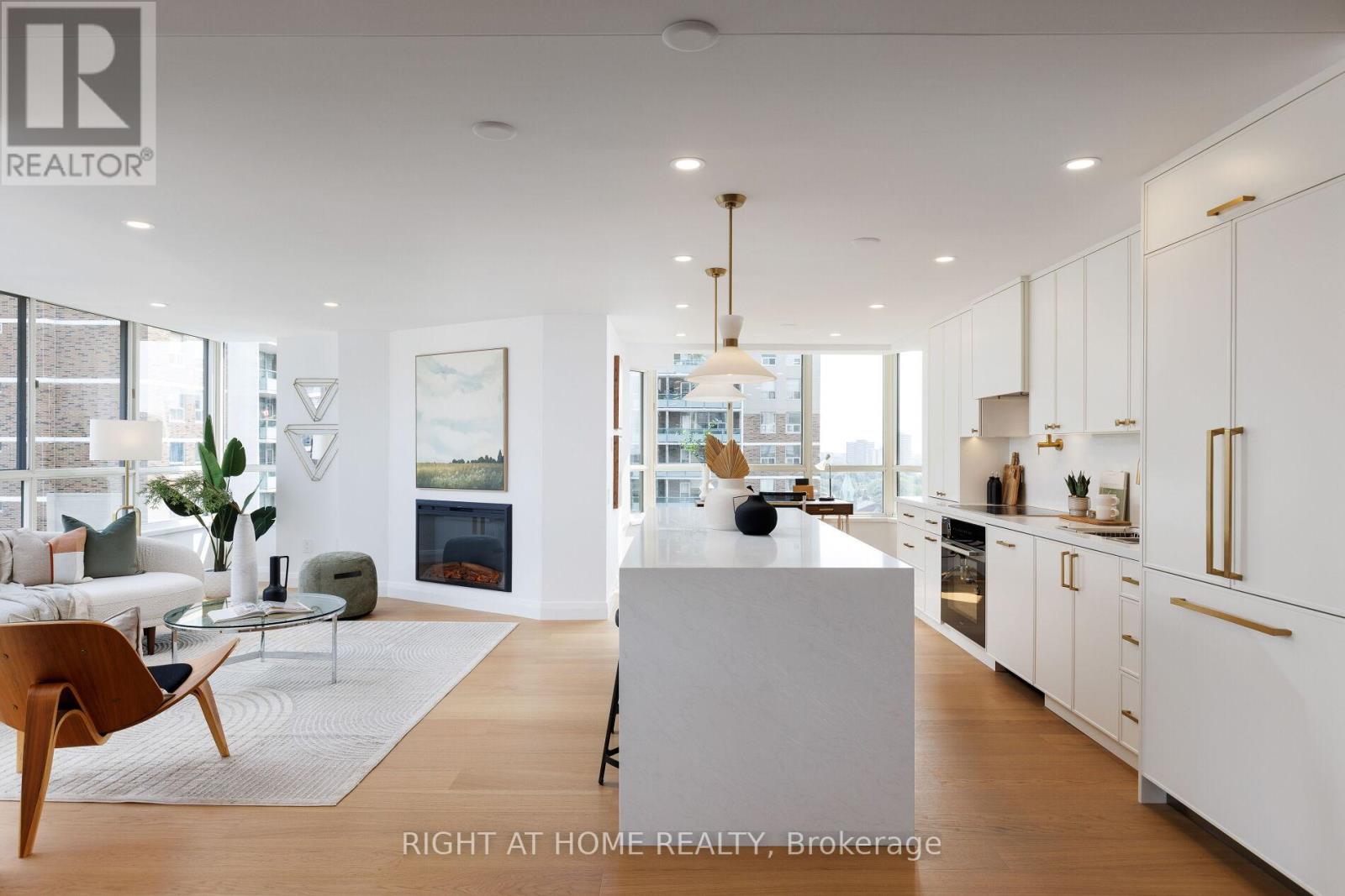 1403 - 130 Carlton Street E, Toronto, Ontario  M5A 4K3 - Photo 13 - C12669474