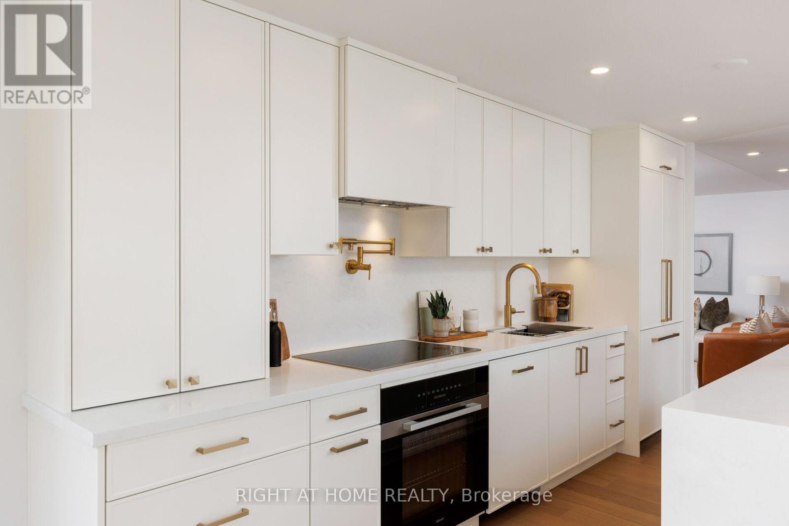 1403 - 130 Carlton Street E, Toronto, Ontario  M5A 4K3 - Photo 23 - C12669474