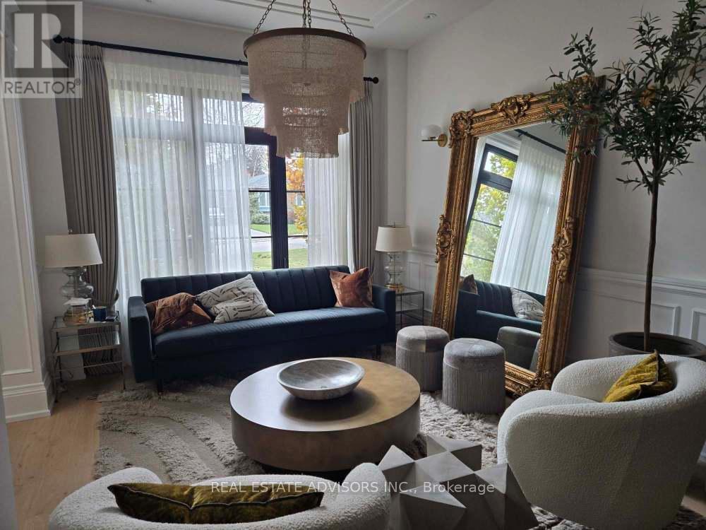 20 Arrowstook Road, Toronto, Ontario  M2K 1J9 - Photo 2 - C12669494