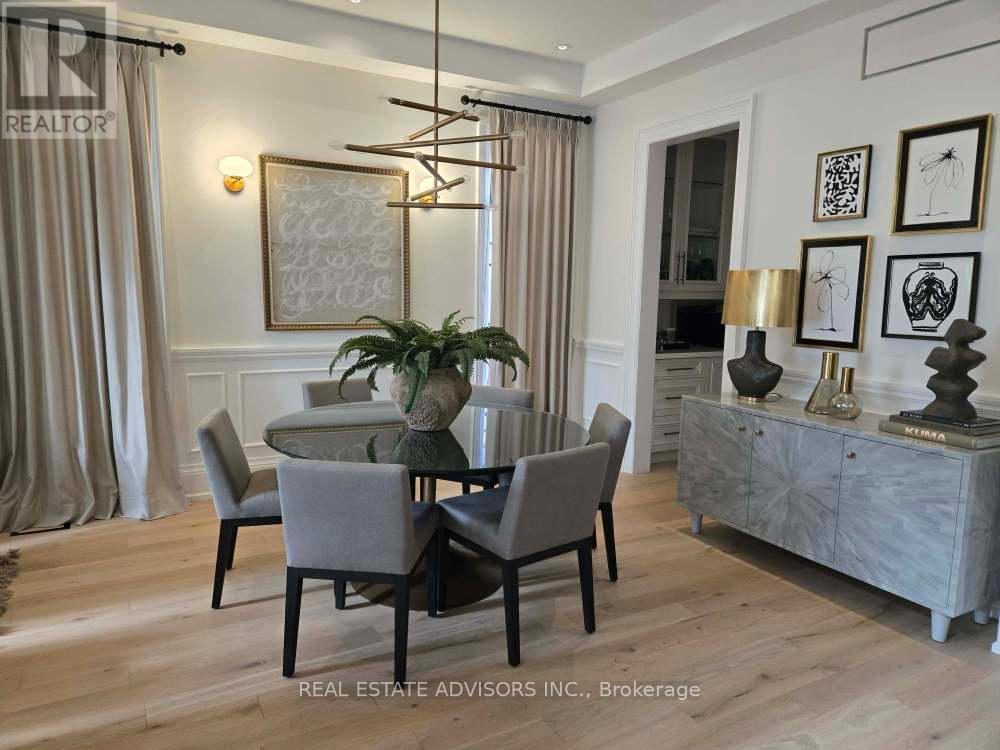 20 Arrowstook Road, Toronto, Ontario  M2K 1J9 - Photo 4 - C12669494