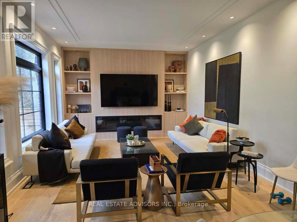 20 Arrowstook Road, Toronto, Ontario  M2K 1J9 - Photo 7 - C12669494