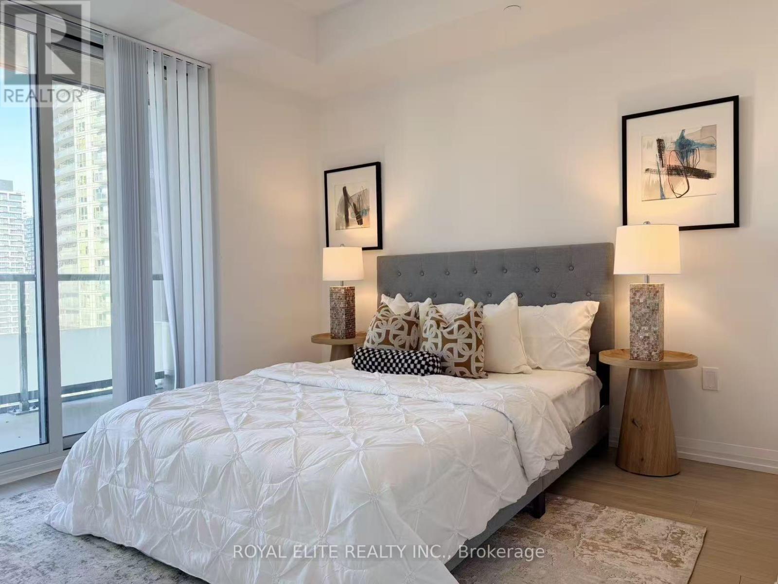 2718 - 50 Dunfield Avenue, Toronto, Ontario  M4S 0E4 - Photo 14 - C12669524