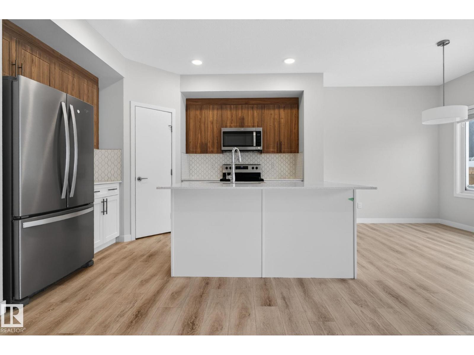 9125 Pear Dr Sw, Edmonton, Alberta  T6X 2N7 - Photo 13 - E4468513