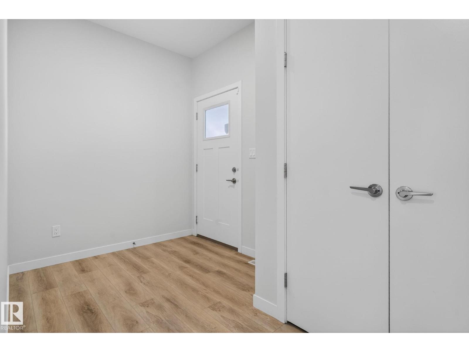 9125 Pear Dr Sw, Edmonton, Alberta  T6X 2N7 - Photo 7 - E4468513