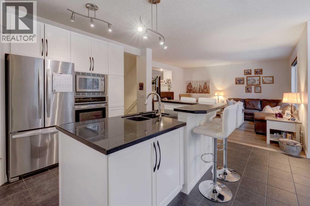 89 Cougar Ridge View Sw, Calgary, Alberta  T3H 4X3 - Photo 9 - A2276817