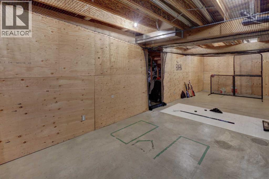 89 Cougar Ridge View Sw, Calgary, Alberta  T3H 4X3 - Photo 37 - A2276817