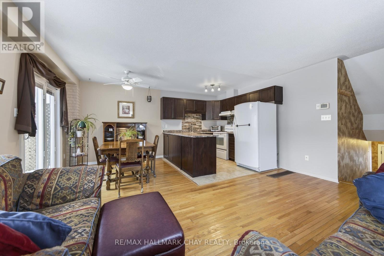 12 Parkside Crescent, Essa, Ontario  L3W 0L1 - Photo 10 - N12669546