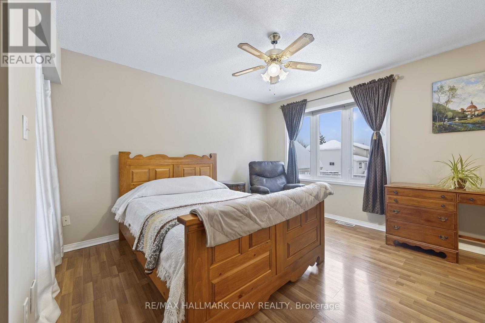 12 Parkside Crescent, Essa, Ontario  L3W 0L1 - Photo 22 - N12669546