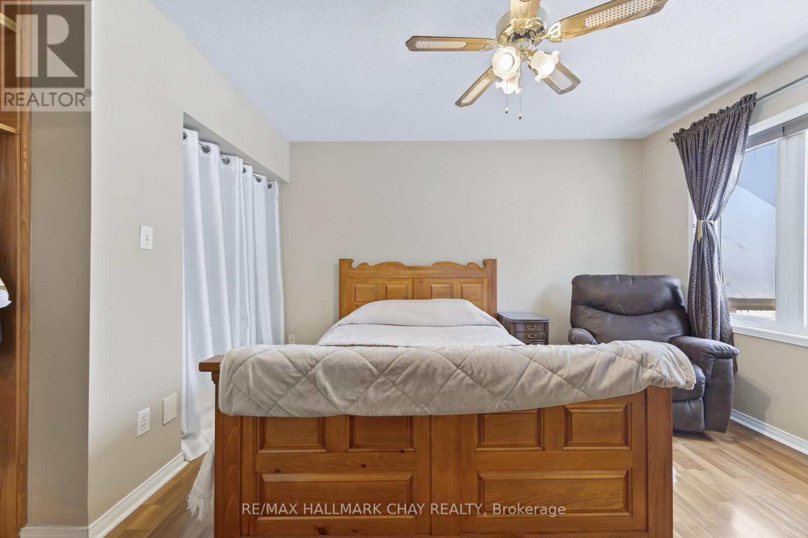 12 Parkside Crescent, Essa, Ontario  L3W 0L1 - Photo 23 - N12669546