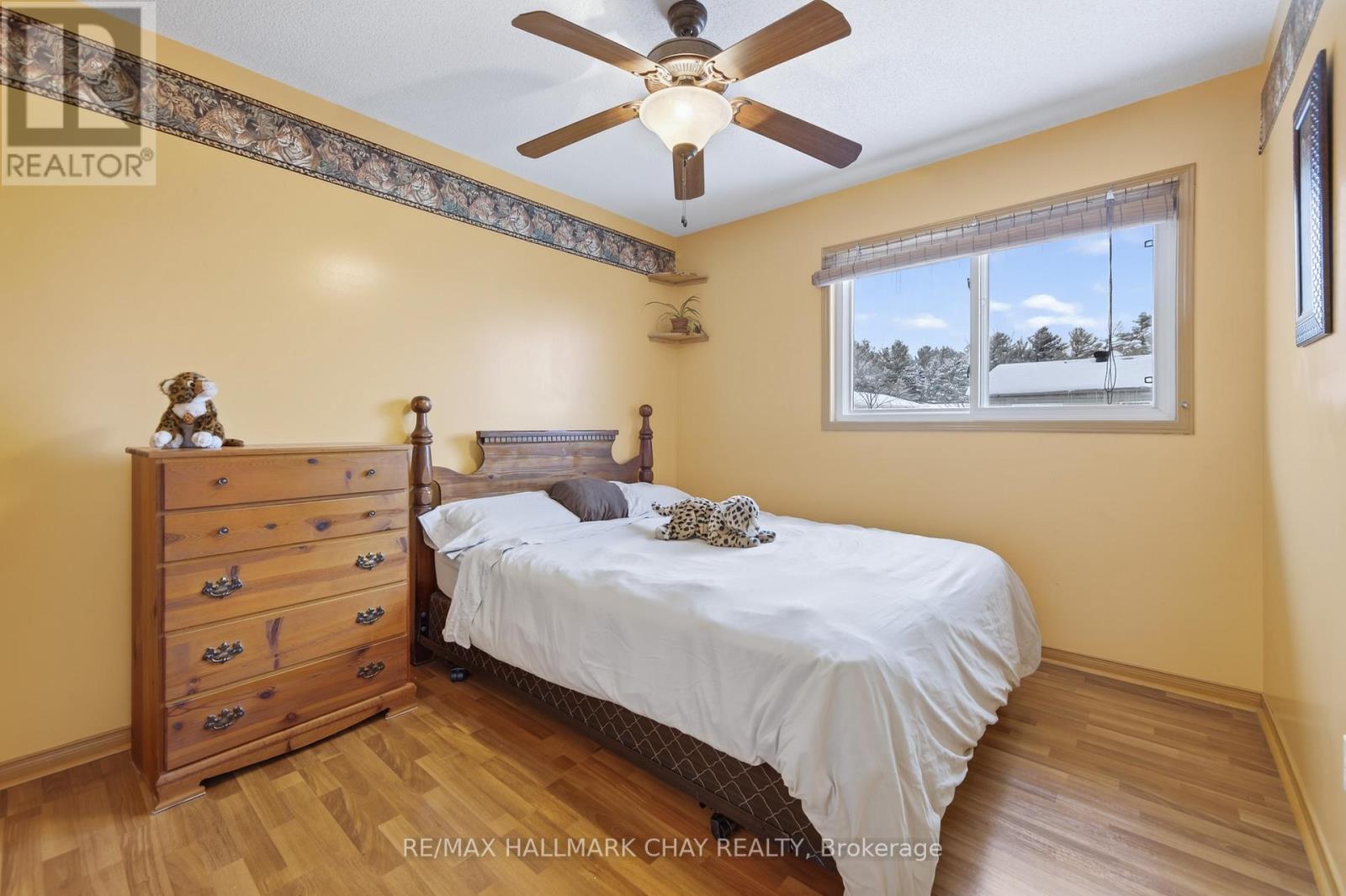 12 Parkside Crescent, Essa, Ontario  L3W 0L1 - Photo 27 - N12669546