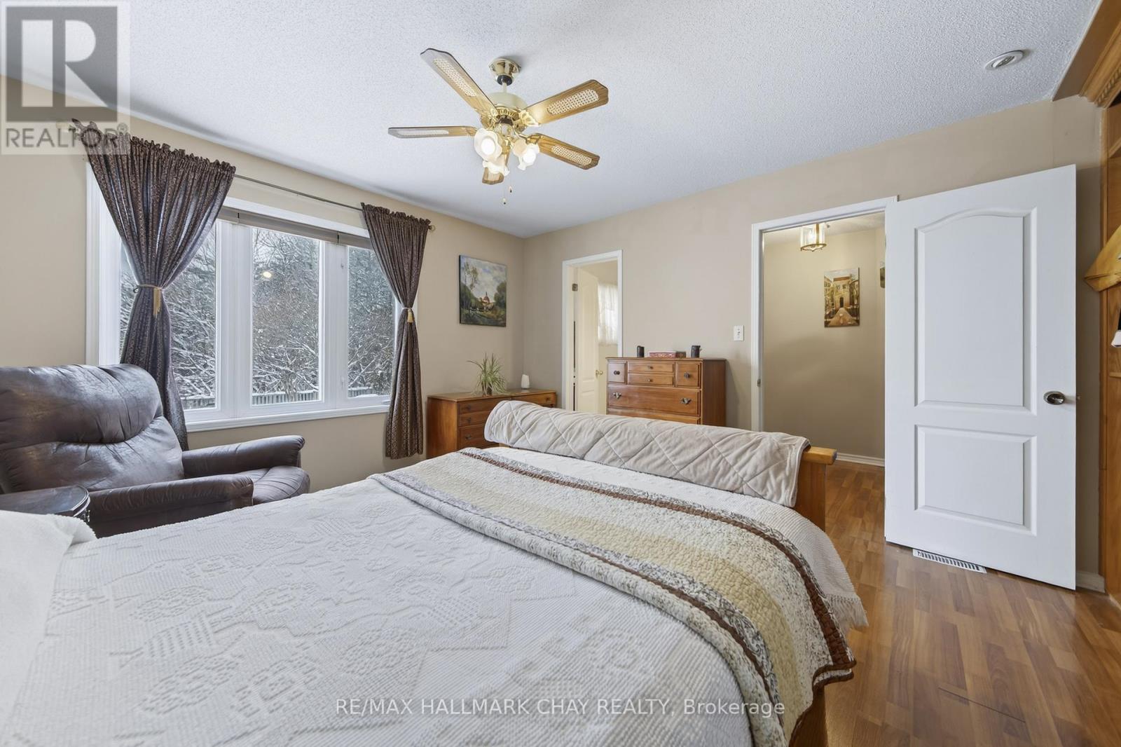 12 Parkside Crescent, Essa, Ontario  L3W 0L1 - Photo 39 - N12669546
