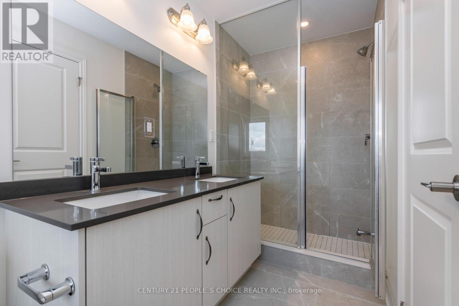 35 Greer Street, Barrie, Ontario  L9J 0R5 - Photo 14 - S12669396