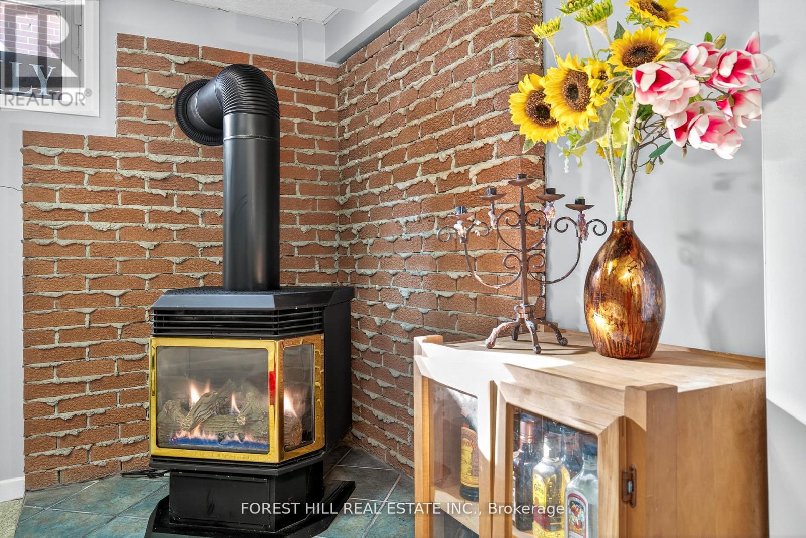 1550 Evangeline Drive, Oshawa, Ontario  L1J 3T2 - Photo 14 - E12659462