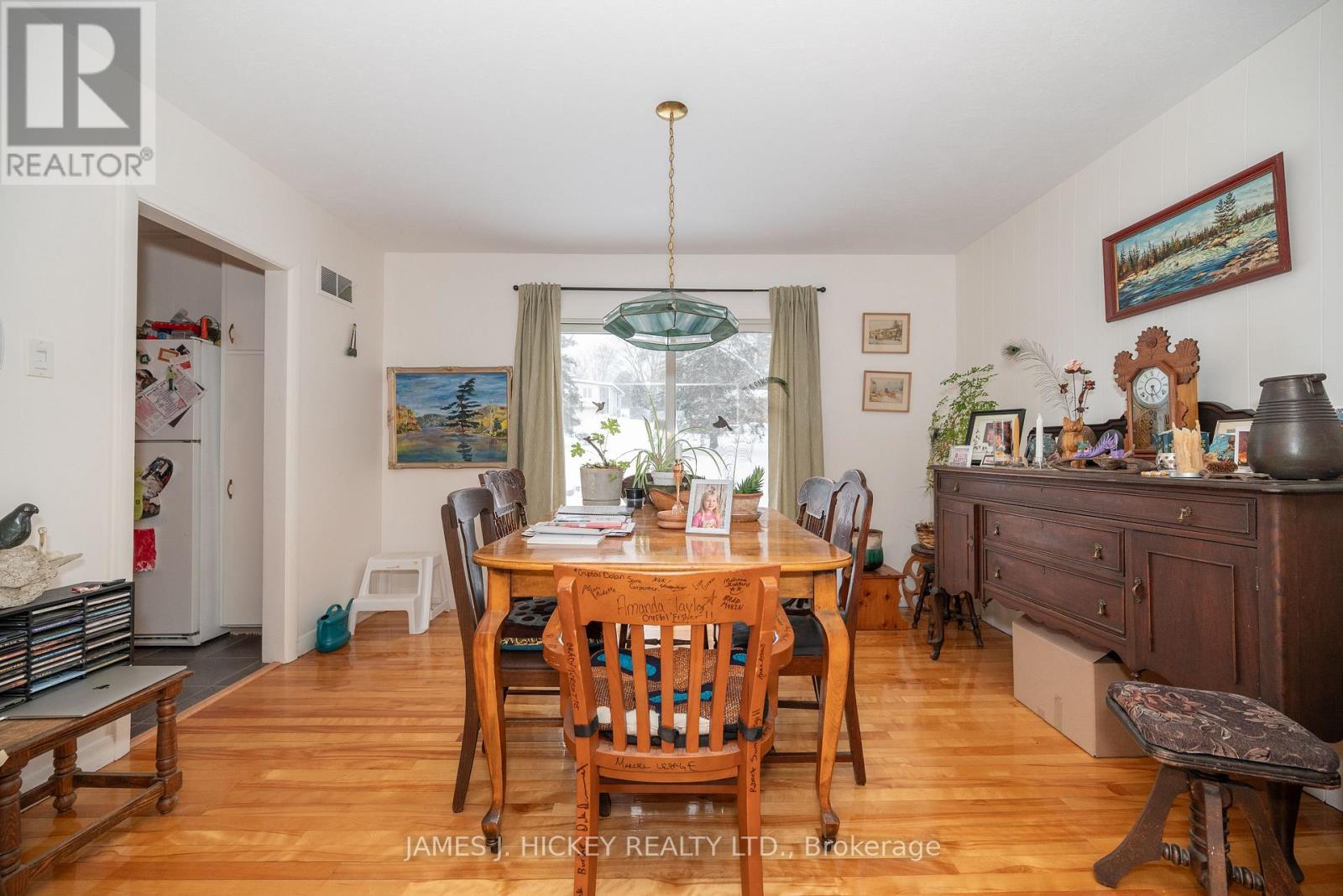 8 Tweedsmuir Place, Deep River, Ontario  K0J 1P0 - Photo 7 - X12426980