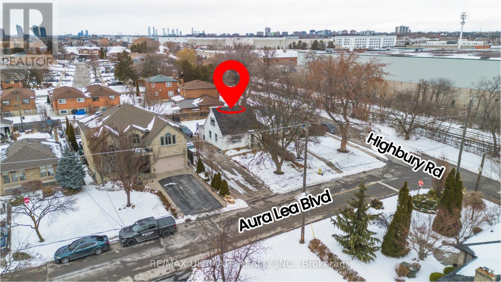 102 Aura Lea Boulevard, Toronto, Ontario  M9M 1K5 - Photo 38 - W12669332
