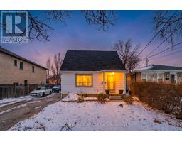 102 AURA LEA BOULEVARD, Toronto, Ontario