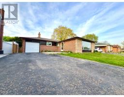 7 ADDINGTON CRESCENT, Brampton, Ontario