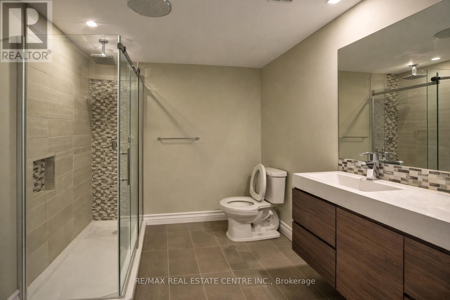 Basement - 230 Huntingford Gate, Milton, Ontario  L9T 0S4 - Photo 4 - W12669368