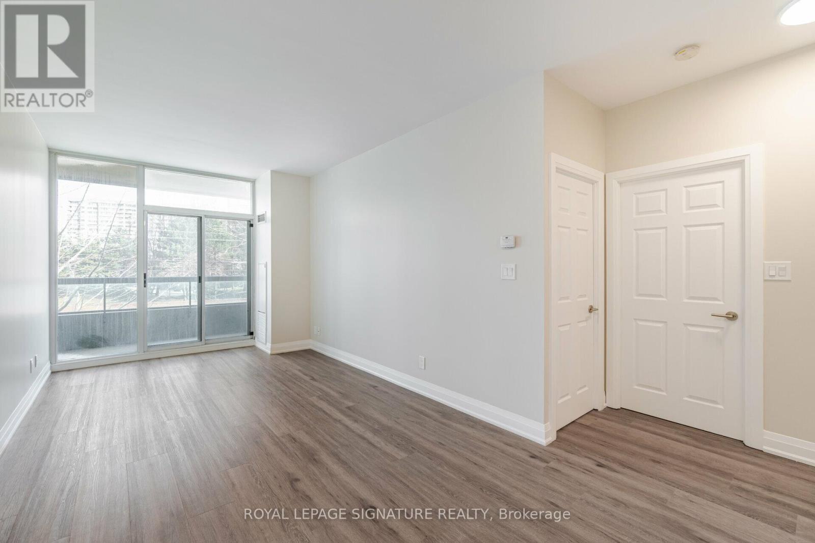 203 - 3504 Hurontario Street, Mississauga, Ontario  L5B 1P2 - Photo 14 - W12669376