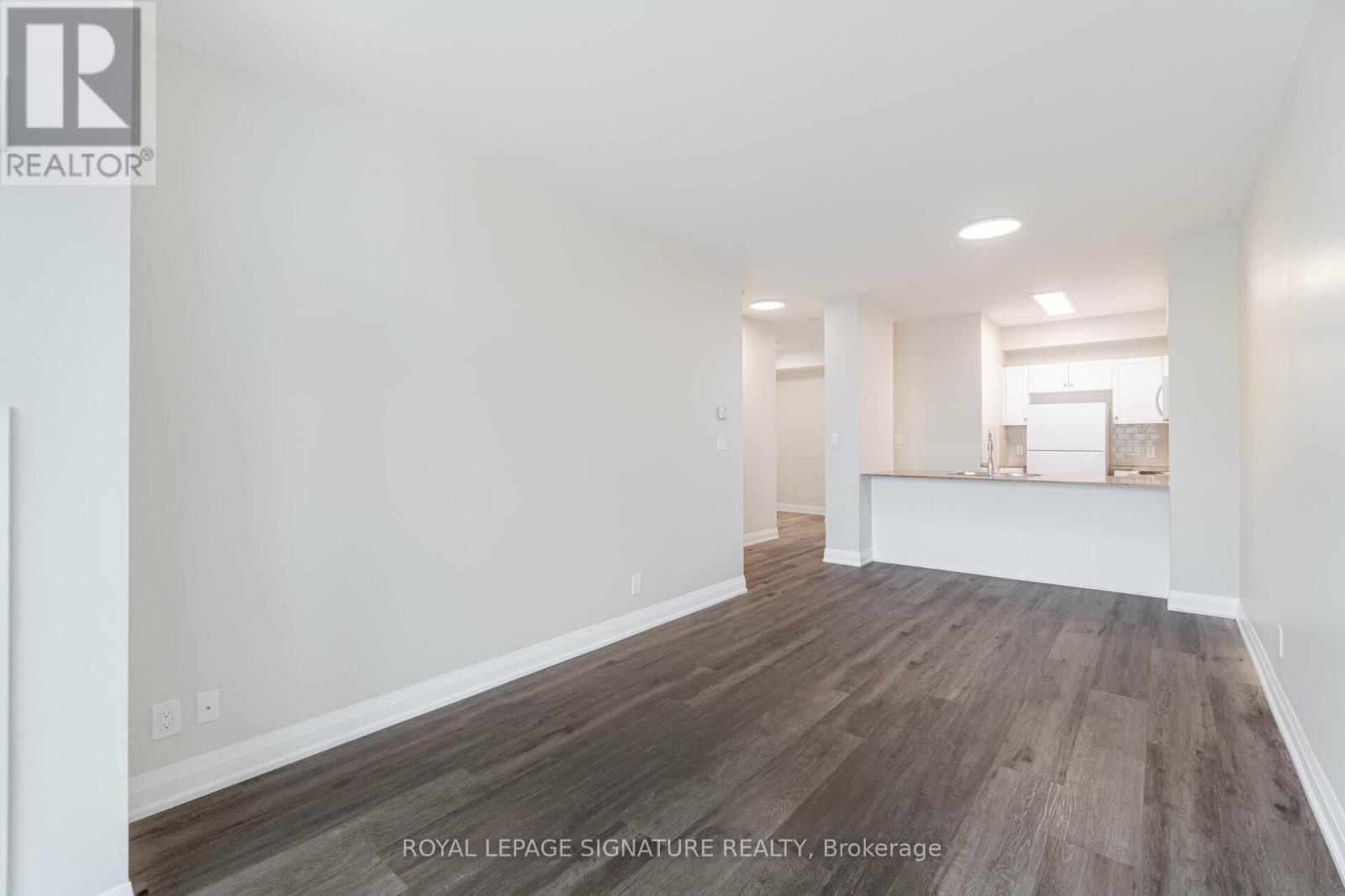 203 - 3504 Hurontario Street, Mississauga, Ontario  L5B 1P2 - Photo 19 - W12669376