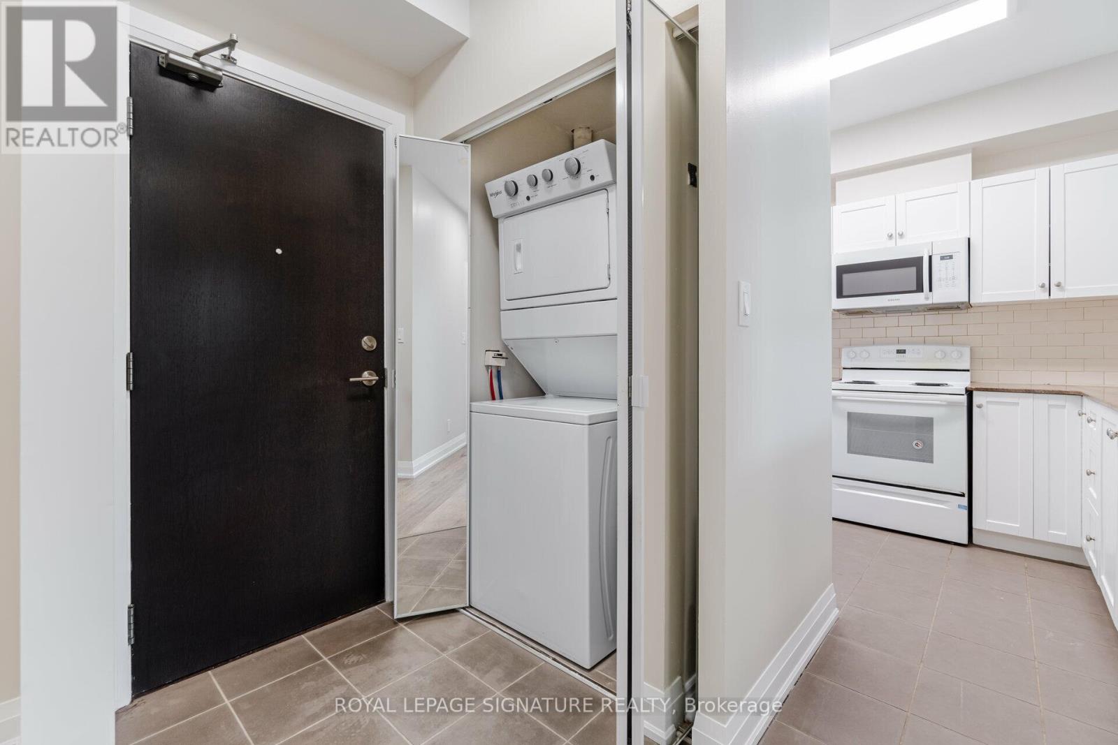 203 - 3504 Hurontario Street, Mississauga, Ontario  L5B 1P2 - Photo 25 - W12669376