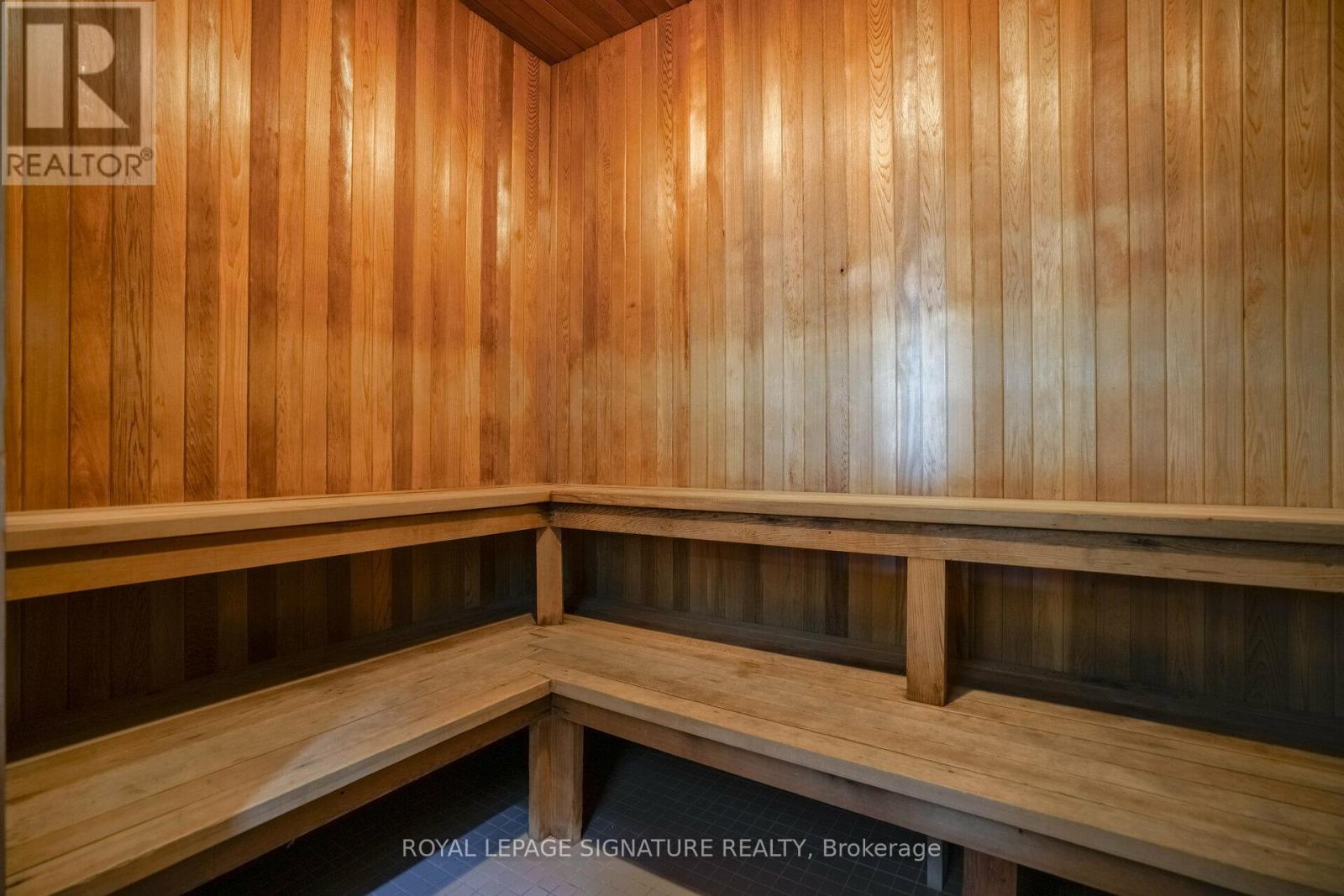 203 - 3504 Hurontario Street, Mississauga, Ontario  L5B 1P2 - Photo 32 - W12669376