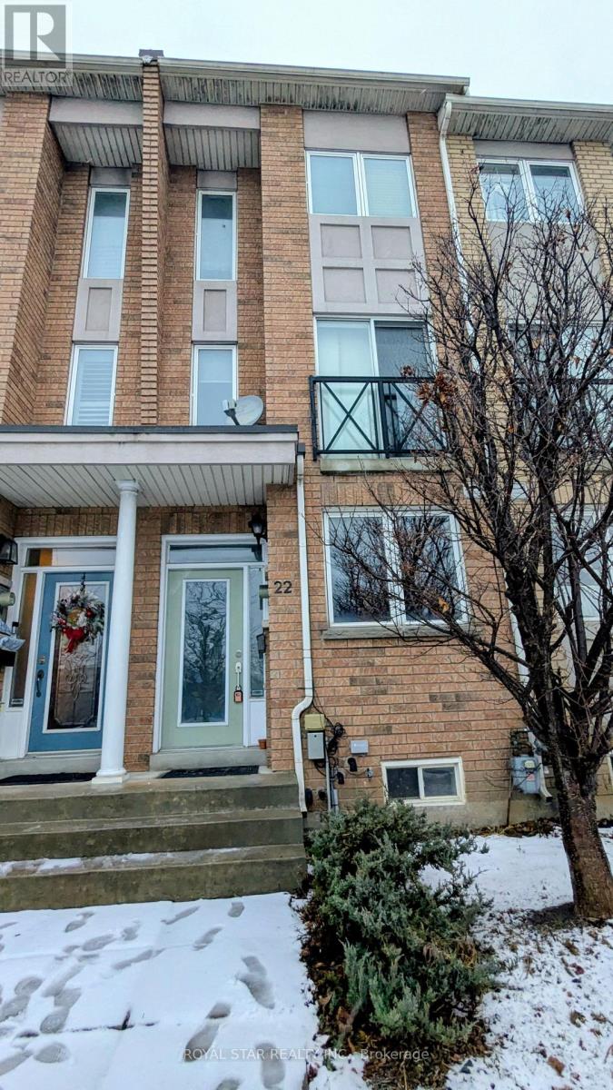 22 Market Garden Mews, Toronto, Ontario  M8Z 0A5 - Photo 1 - W12669384