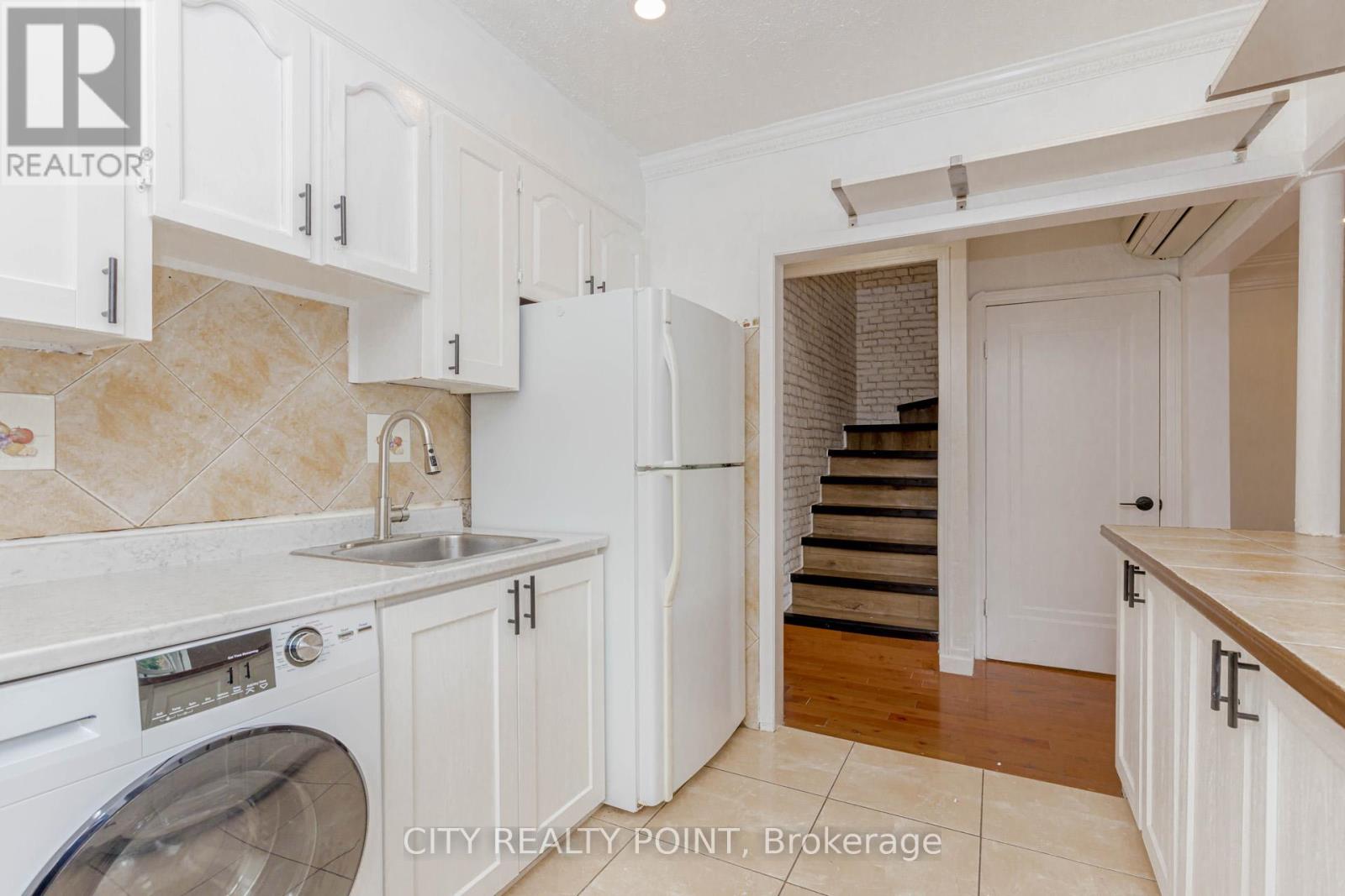 80 Albani Street, Toronto, Ontario  M8V 1X2 - Photo 15 - W12669448