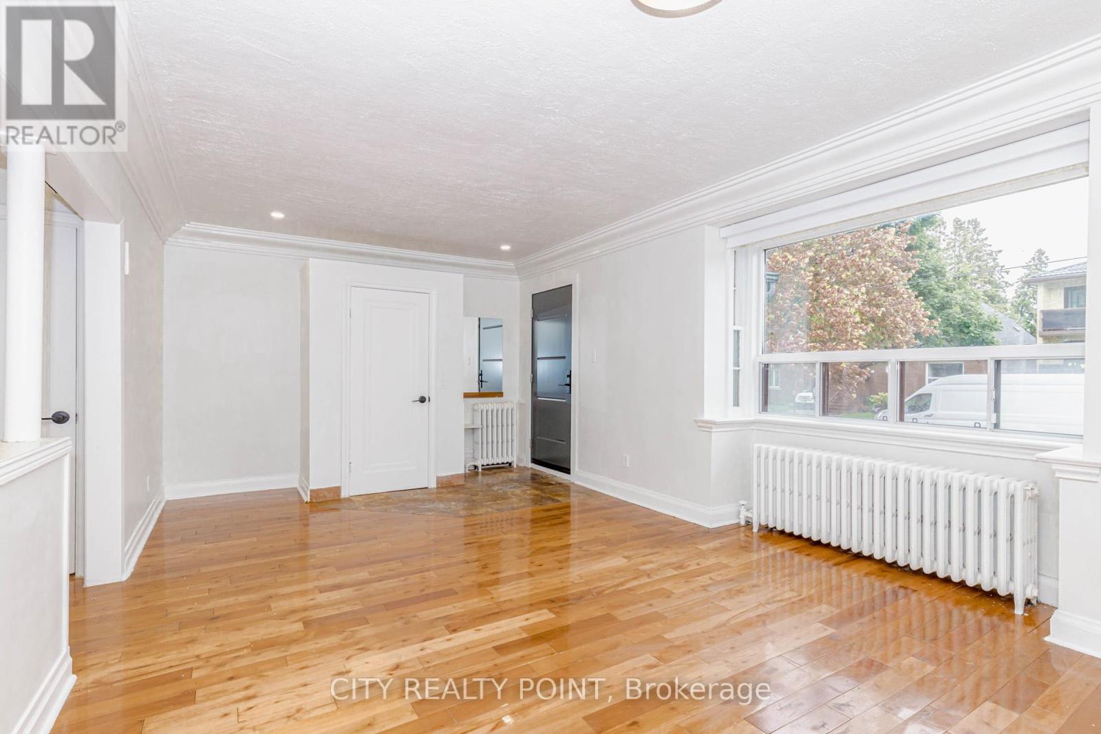 80 Albani Street, Toronto, Ontario  M8V 1X2 - Photo 6 - W12669448